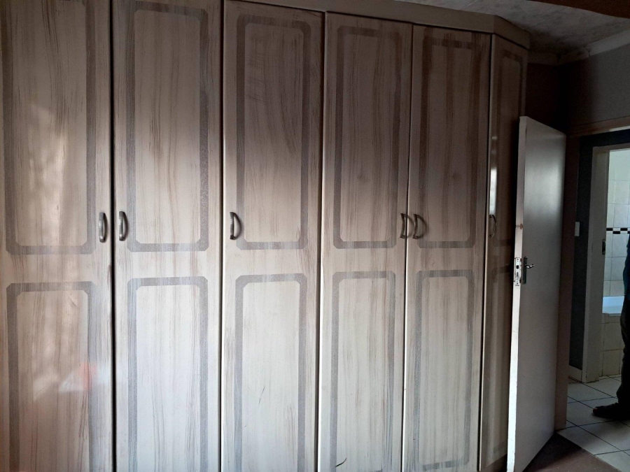 3 Bedroom Property for Sale in Rosslyn Gauteng