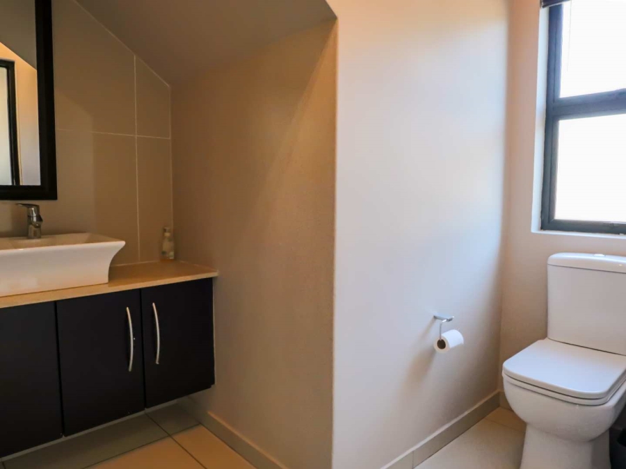 3 Bedroom Property for Sale in Beverley Gauteng