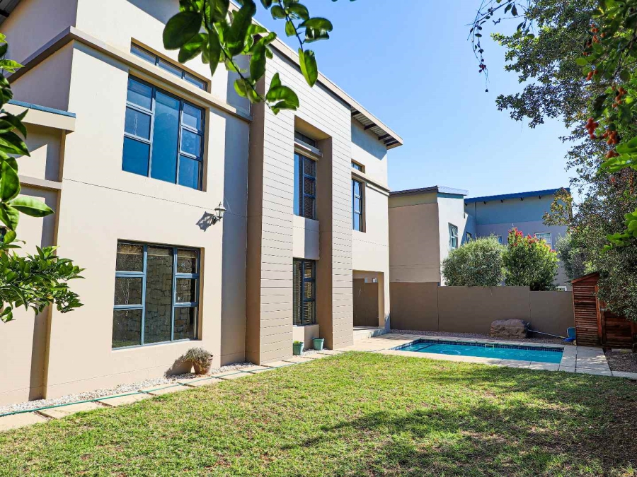3 Bedroom Property for Sale in Beverley Gauteng