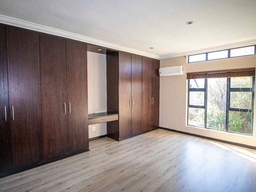 3 Bedroom Property for Sale in Beverley Gauteng