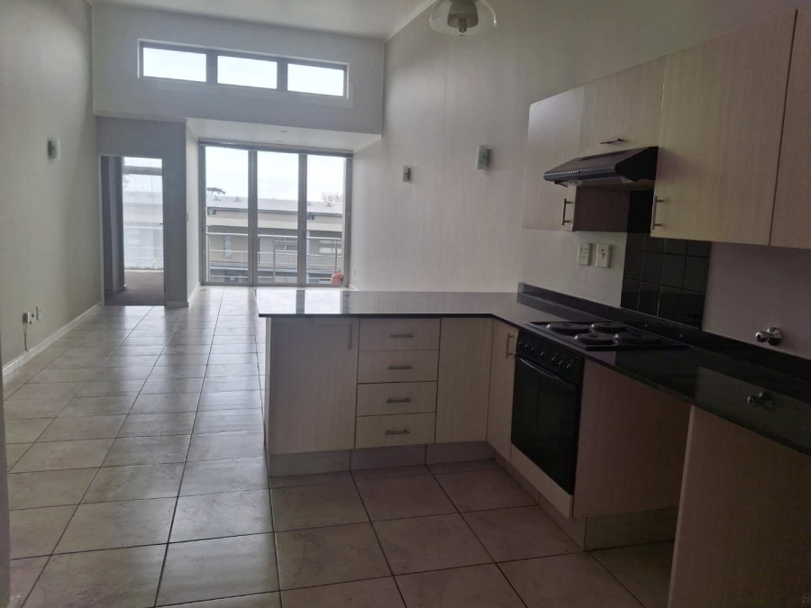 To Let 2 Bedroom Property for Rent in Sandhurst Gauteng