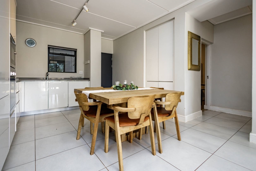 2 Bedroom Property for Sale in Eye of Africa Gauteng