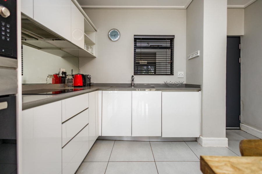 2 Bedroom Property for Sale in Eye of Africa Gauteng