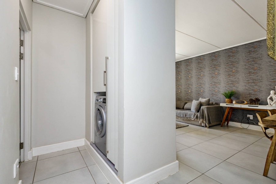 2 Bedroom Property for Sale in Eye of Africa Gauteng