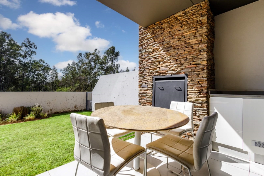 2 Bedroom Property for Sale in Eye of Africa Gauteng