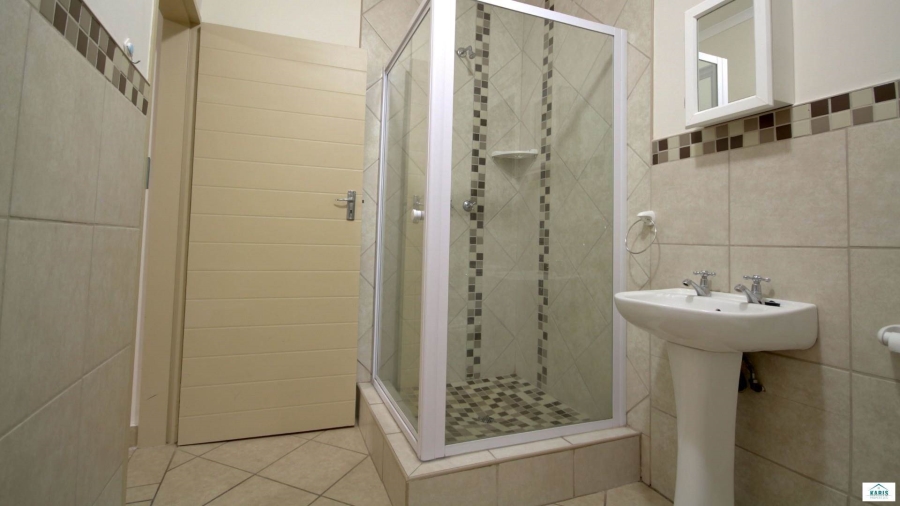 2 Bedroom Property for Sale in Olympus Gauteng