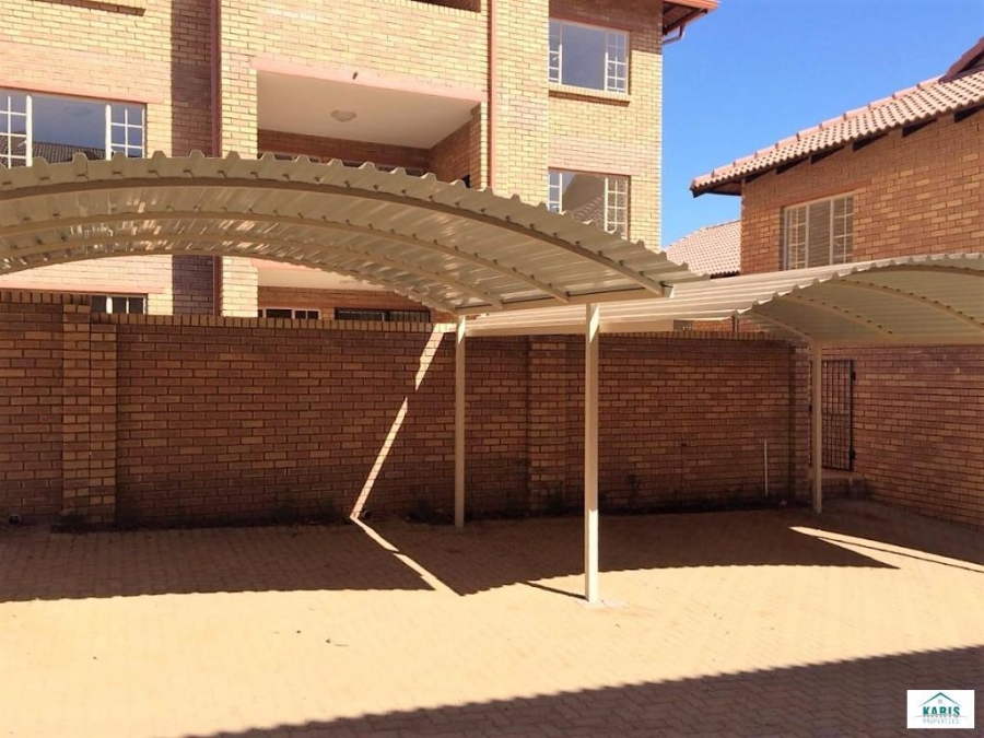 2 Bedroom Property for Sale in Olympus Gauteng