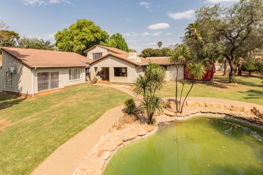 6 Bedroom Property for Sale in Randpark Ridge Gauteng