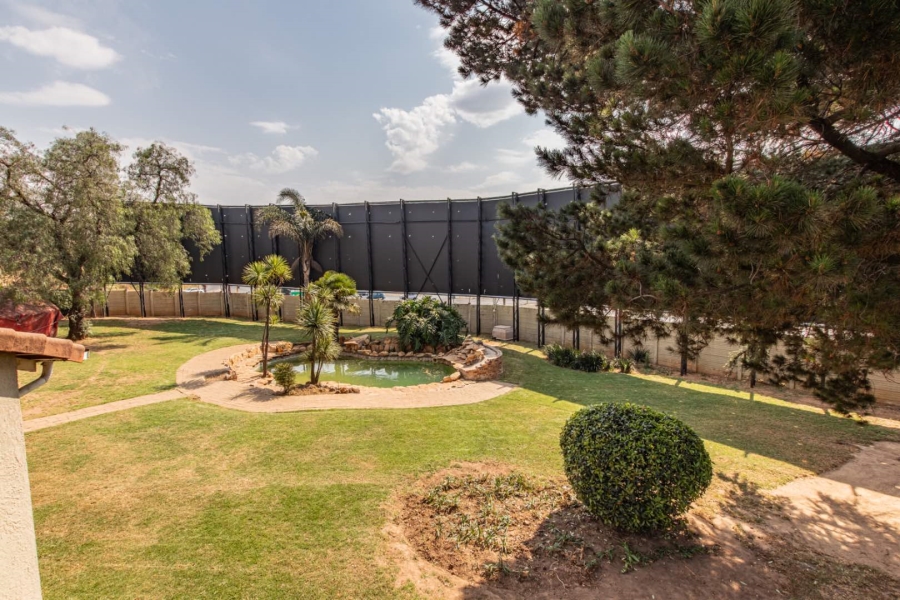 6 Bedroom Property for Sale in Randpark Ridge Gauteng