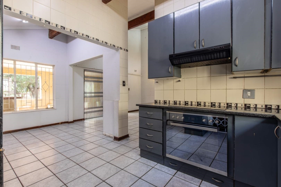 6 Bedroom Property for Sale in Randpark Ridge Gauteng
