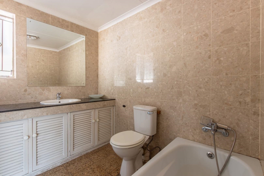 6 Bedroom Property for Sale in Randpark Ridge Gauteng