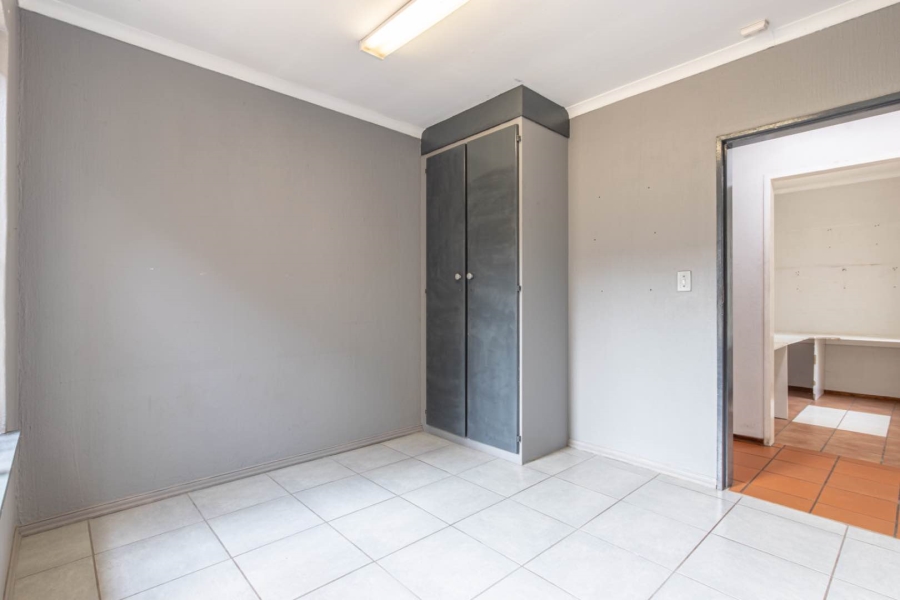 6 Bedroom Property for Sale in Randpark Ridge Gauteng