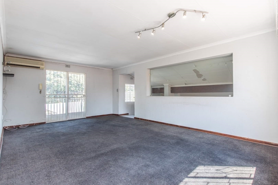 6 Bedroom Property for Sale in Randpark Ridge Gauteng
