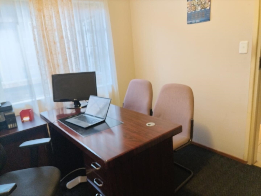 4 Bedroom Property for Sale in Akasia Gauteng