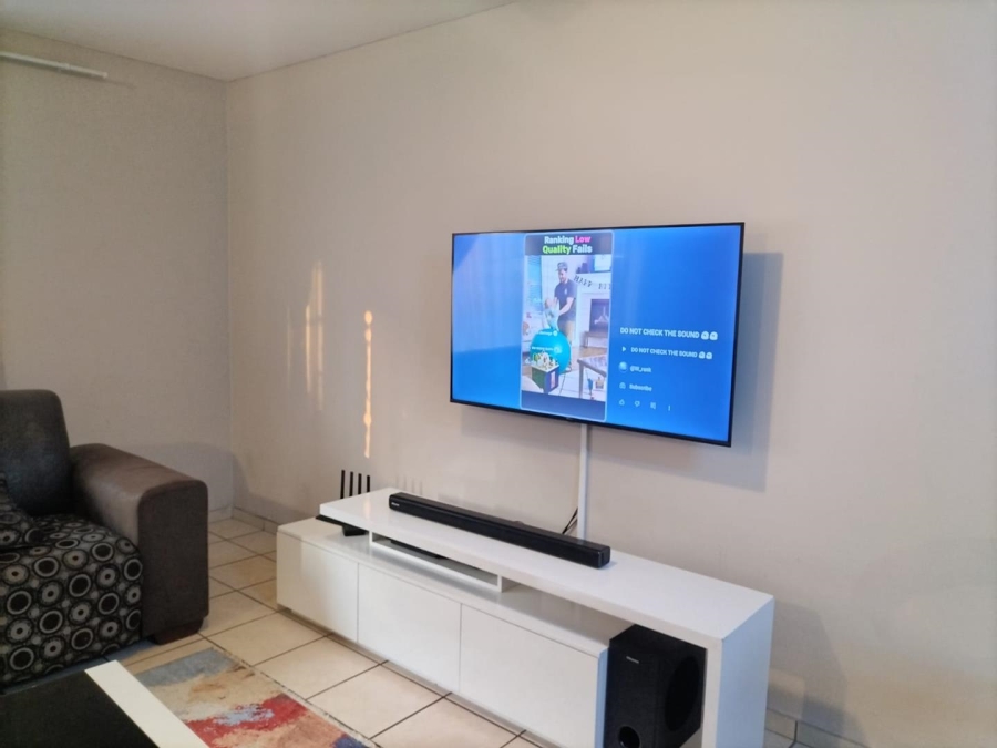 4 Bedroom Property for Sale in Akasia Gauteng