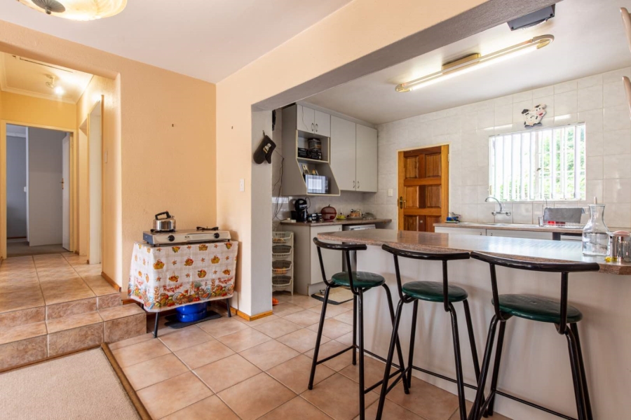 3 Bedroom Property for Sale in Wilgeheuwel Gauteng