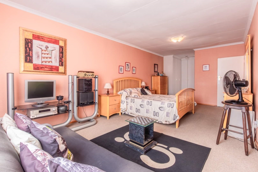 3 Bedroom Property for Sale in Wilgeheuwel Gauteng
