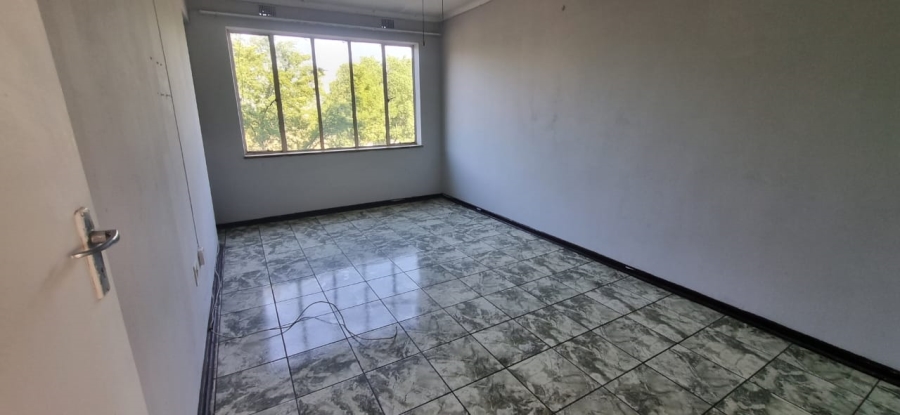 2 Bedroom Property for Sale in Kenilworth Gauteng