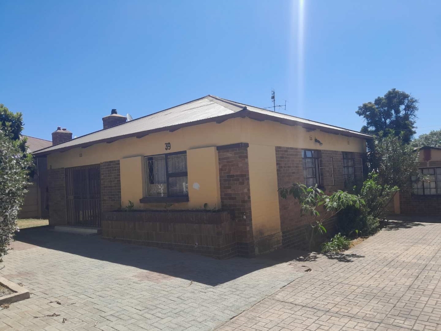 3 Bedroom Property for Sale in South Hills Gauteng