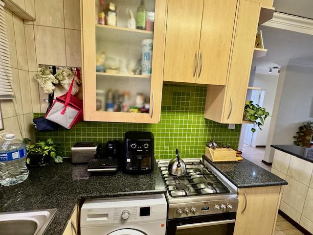 2 Bedroom Property for Sale in Hurlpark Gauteng
