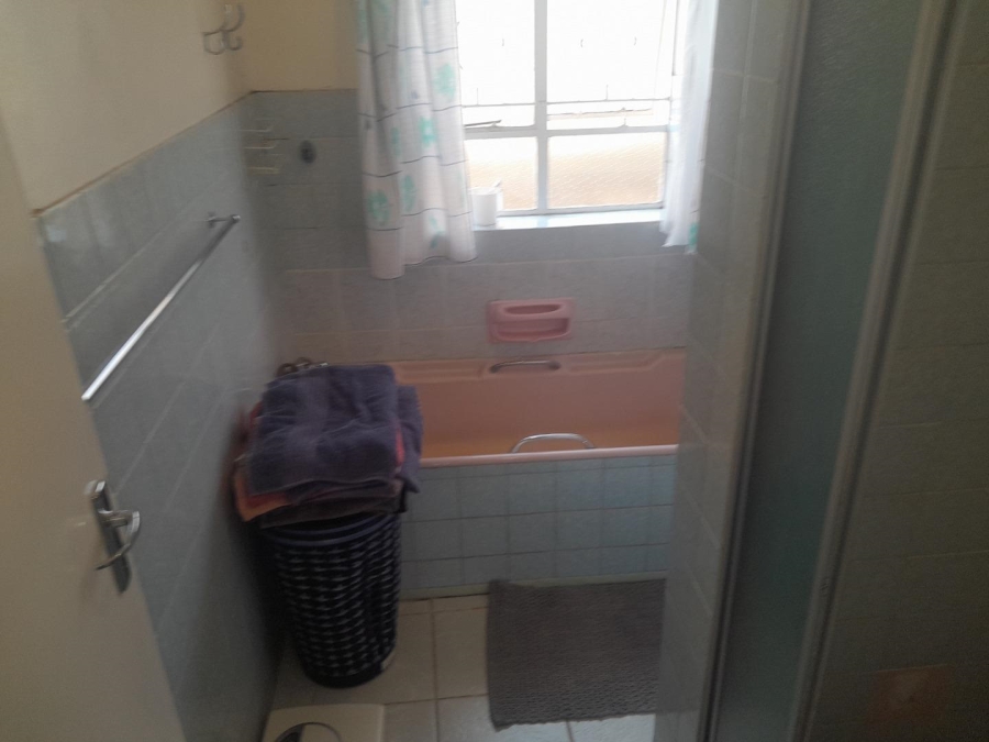 4 Bedroom Property for Sale in Observatory Gauteng