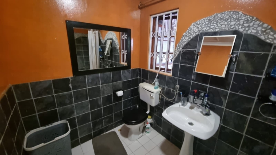 To Let 0 Bedroom Property for Rent in Robindale Gauteng