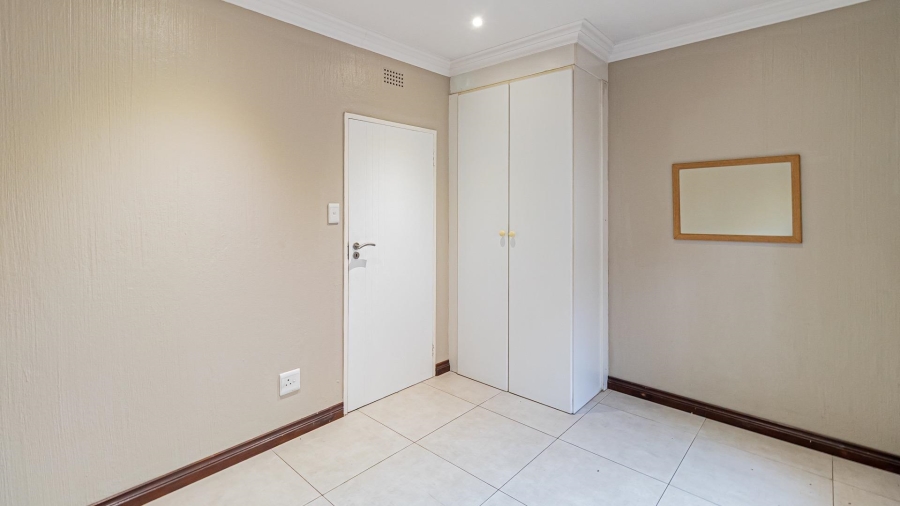 3 Bedroom Property for Sale in Buccleuch Gauteng