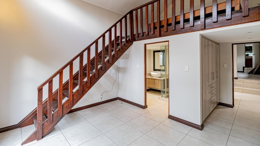 3 Bedroom Property for Sale in Buccleuch Gauteng