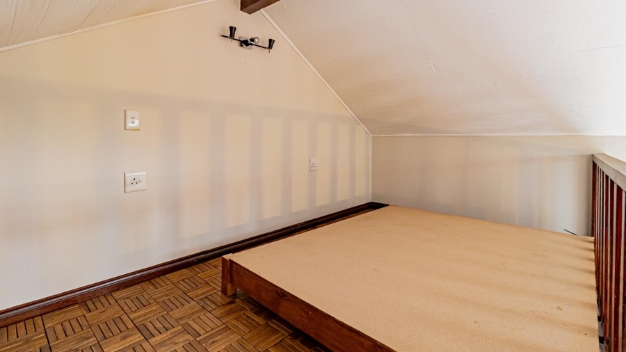 3 Bedroom Property for Sale in Buccleuch Gauteng