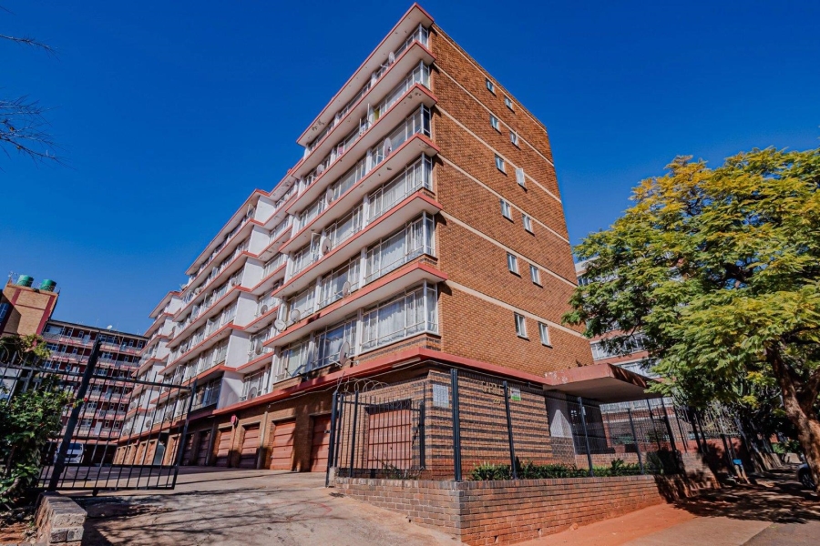 2 Bedroom Property for Sale in Muckleneuk Gauteng