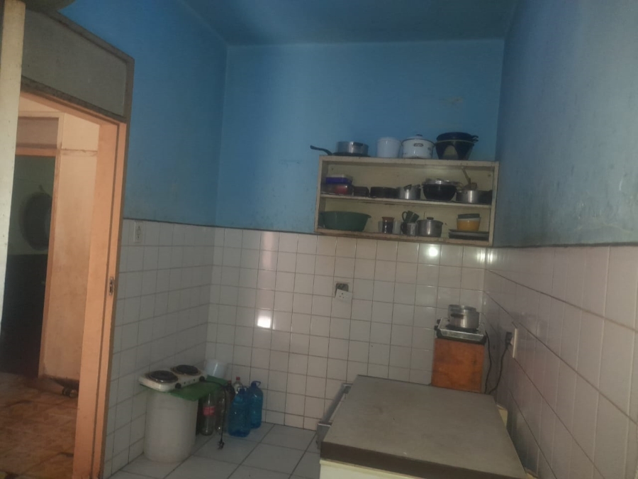 1 Bedroom Property for Sale in Yeoville Gauteng