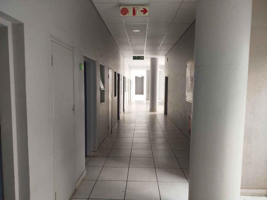 1 Bedroom Property for Sale in Pretoria North Gauteng