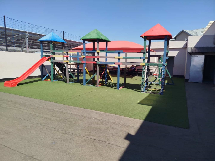 1 Bedroom Property for Sale in Pretoria North Gauteng