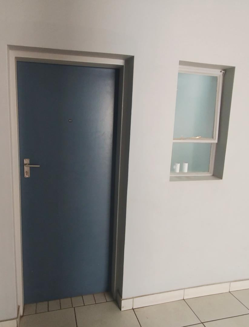 1 Bedroom Property for Sale in Pretoria North Gauteng