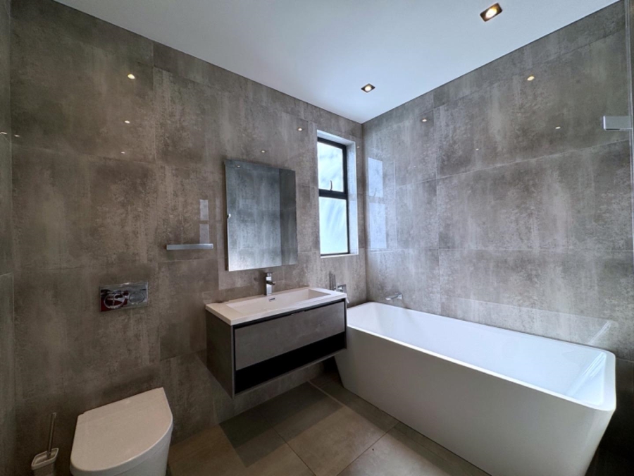 4 Bedroom Property for Sale in Morningside Gauteng