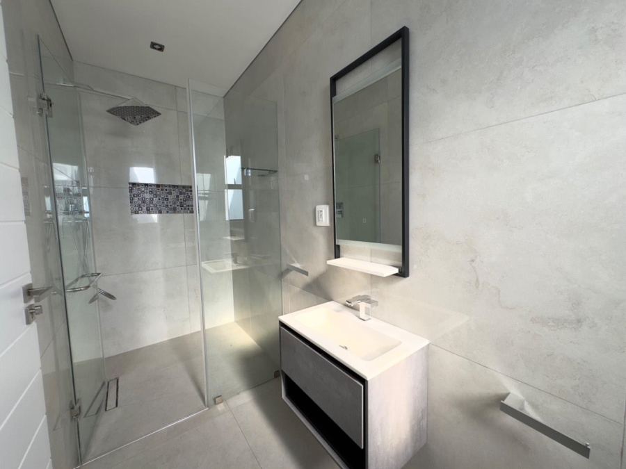 4 Bedroom Property for Sale in Morningside Gauteng