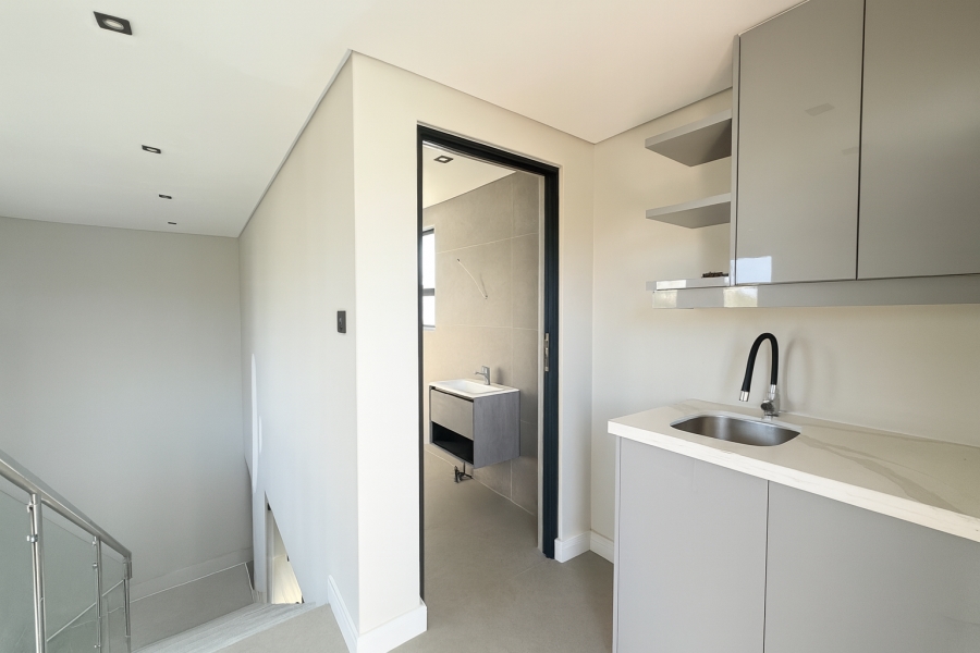 4 Bedroom Property for Sale in Morningside Gauteng