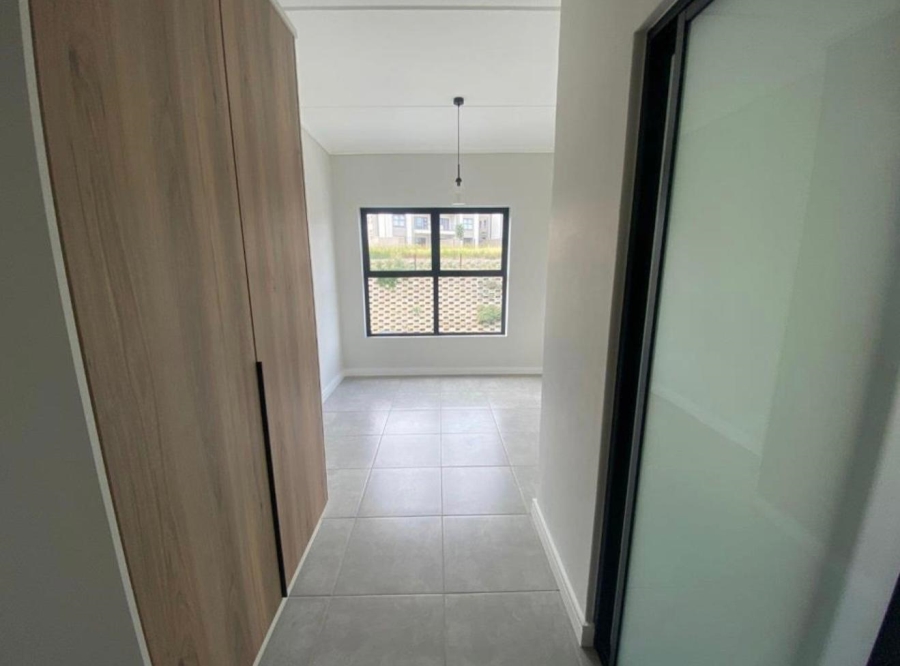 To Let 3 Bedroom Property for Rent in Waterfall Gauteng