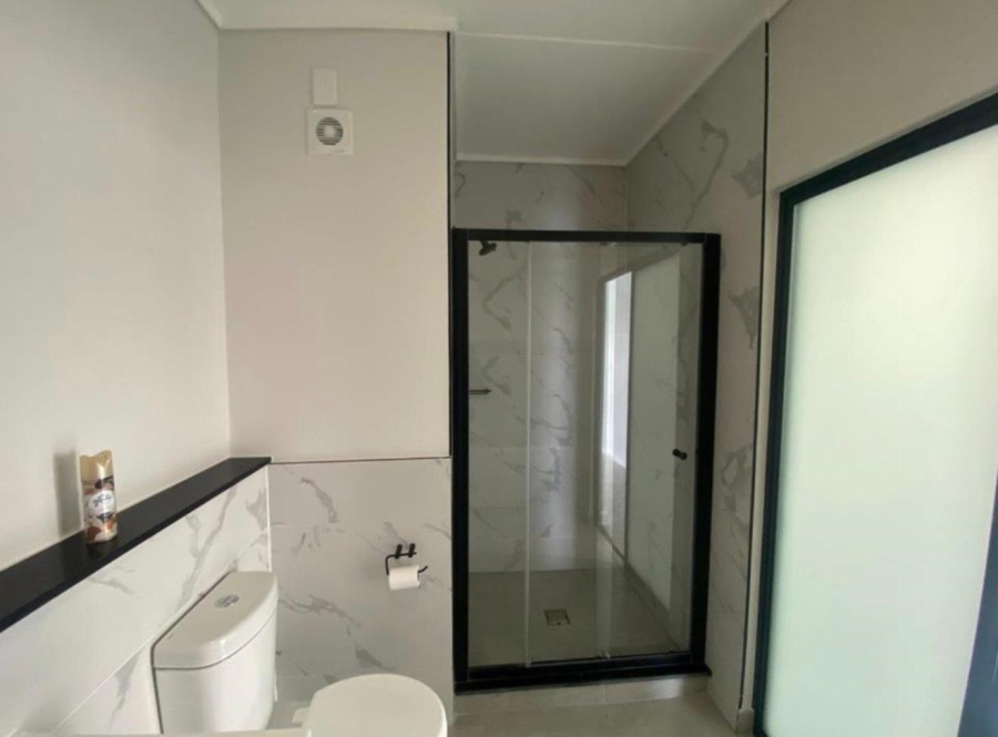 To Let 3 Bedroom Property for Rent in Waterfall Gauteng