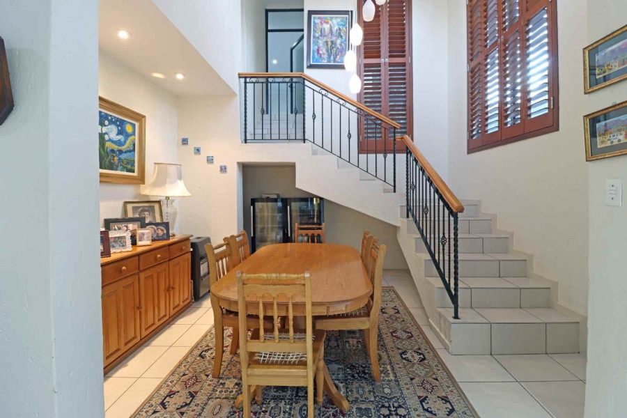 3 Bedroom Property for Sale in Featherbrooke Estate Gauteng