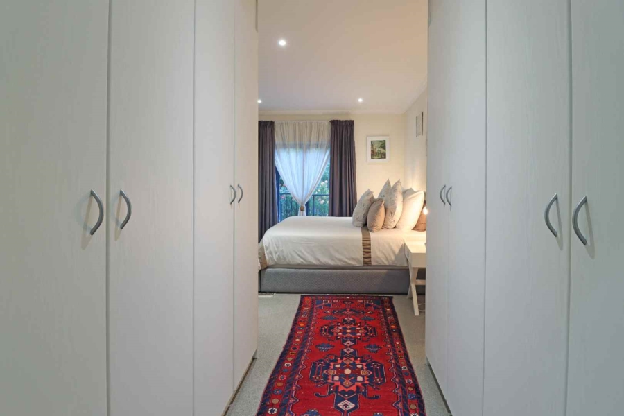 3 Bedroom Property for Sale in Featherbrooke Estate Gauteng