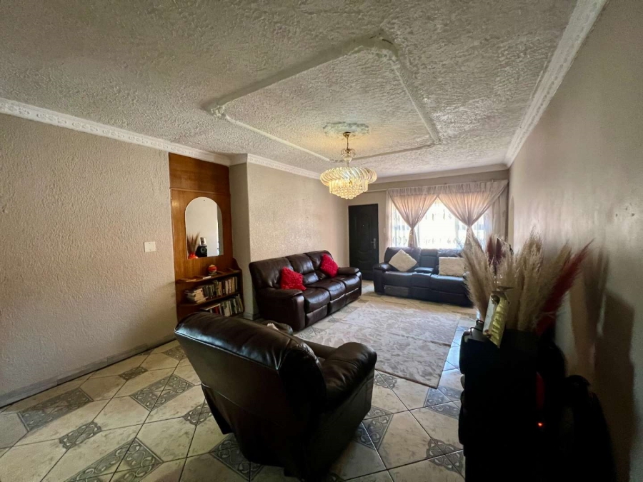 To Let 3 Bedroom Property for Rent in Witpoortjie Gauteng