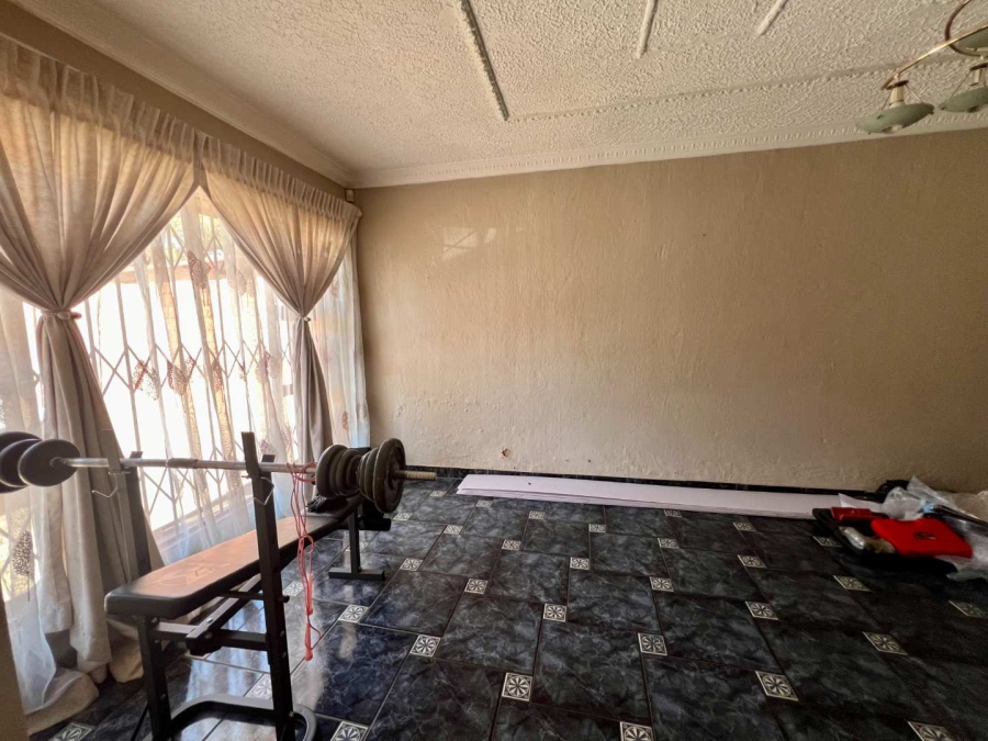To Let 3 Bedroom Property for Rent in Witpoortjie Gauteng