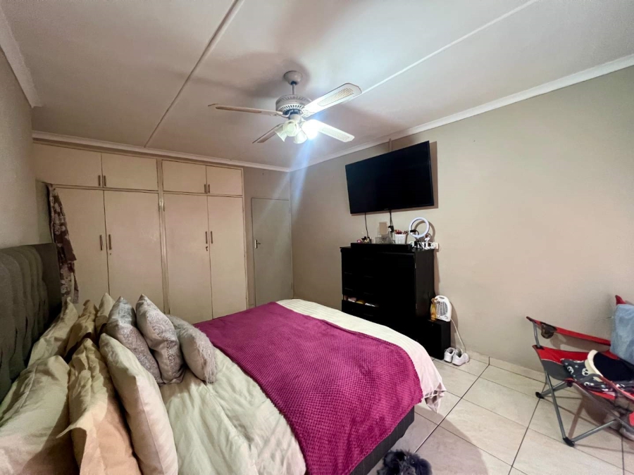 To Let 3 Bedroom Property for Rent in Witpoortjie Gauteng