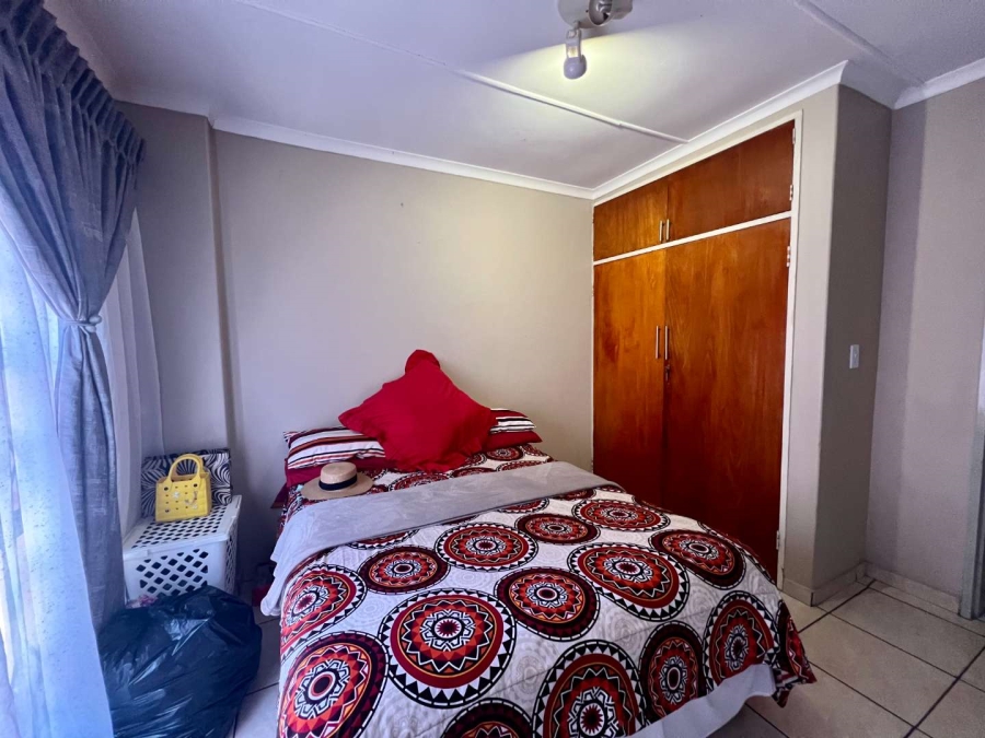 To Let 3 Bedroom Property for Rent in Witpoortjie Gauteng