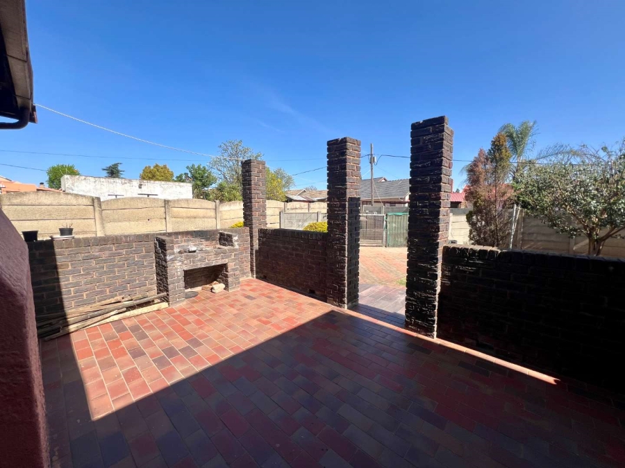 To Let 3 Bedroom Property for Rent in Witpoortjie Gauteng