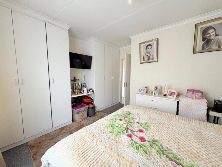 2 Bedroom Property for Sale in Meyersdal Gauteng