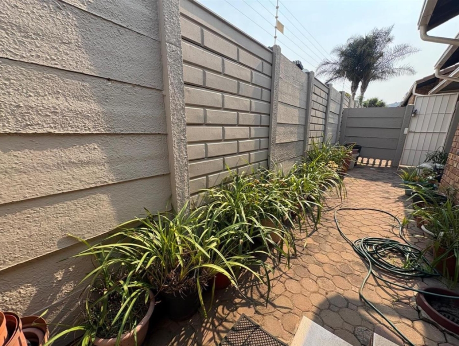 2 Bedroom Property for Sale in Meyersdal Gauteng