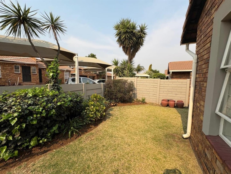 2 Bedroom Property for Sale in Meyersdal Gauteng