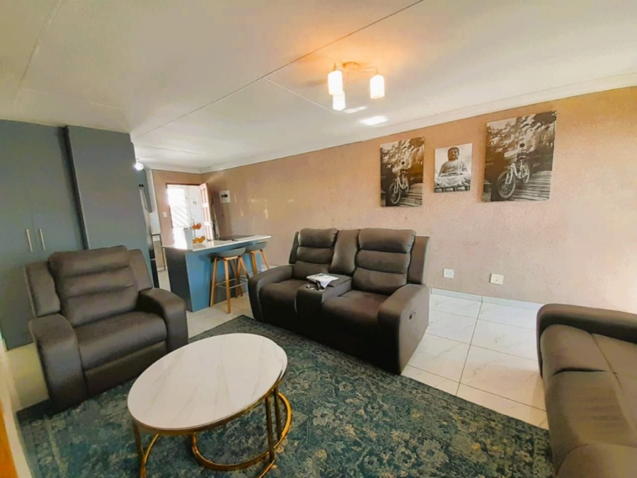 2 Bedroom Property for Sale in Meyersdal Gauteng